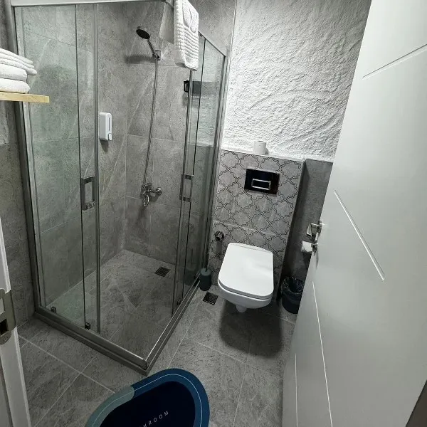 Deluxe Oda,Bahçe veya Sokak Manzaralı,1. Kat