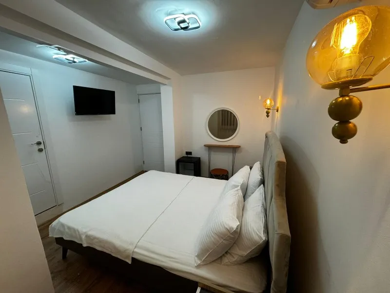 Standart Oda,Bahçe veya Sokak Manzaralı,1. Kat