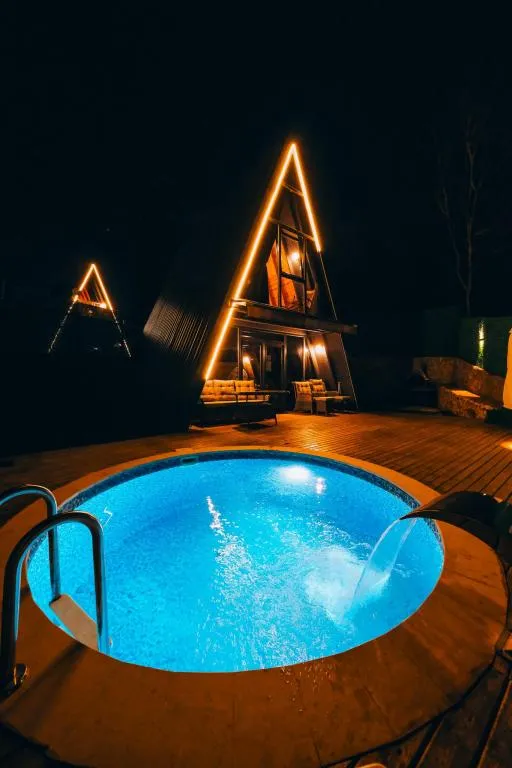 1+1 Bungalov,Isıtmalı Özel Havuzlu