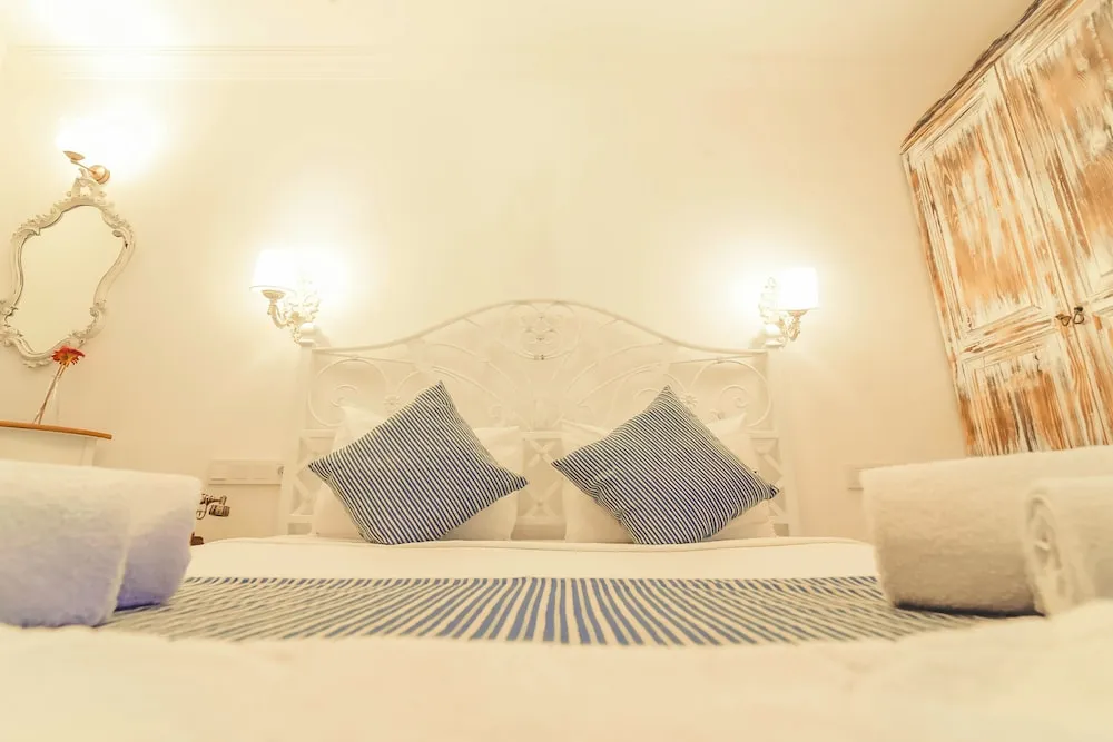 Economy Tek Büyük Yataklı Oda, Bahçe Manzaralı