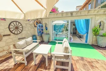 Rüzgar Gülü Hotel