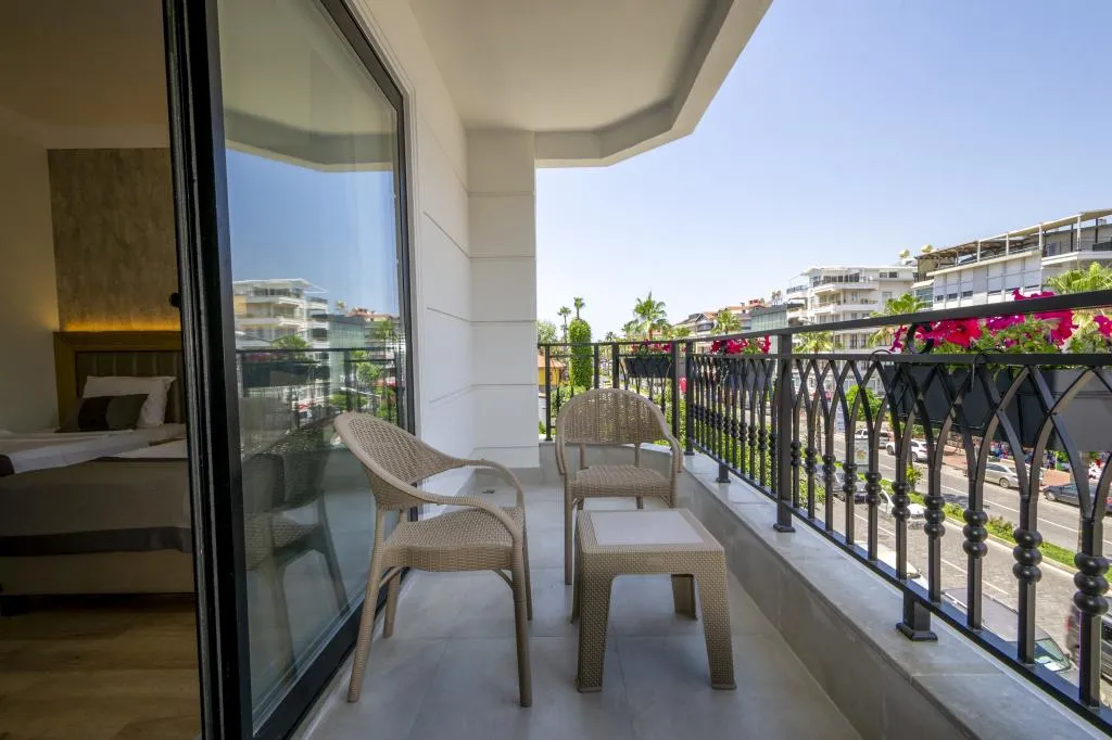 Premium Oda - Çift Kişilik Yatak,Şehir Manzaralı