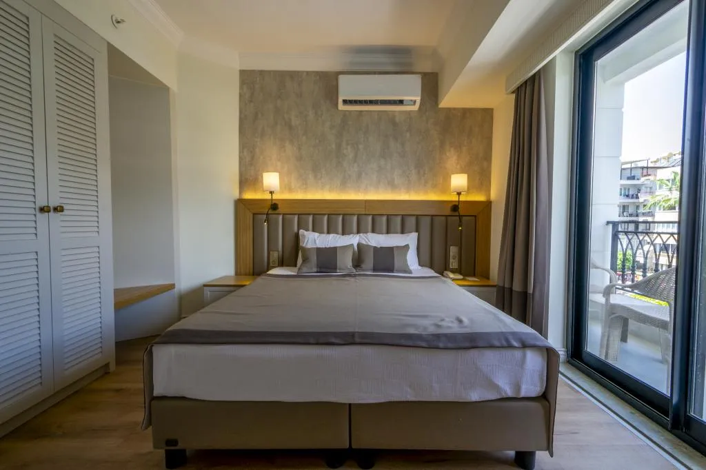 Premium Oda - Çift Kişilik Yatak,Şehir Manzaralı