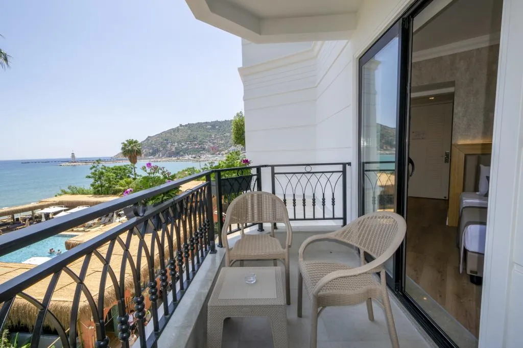 Premium Superıor,Deniz ve Şehir Manzaralı
