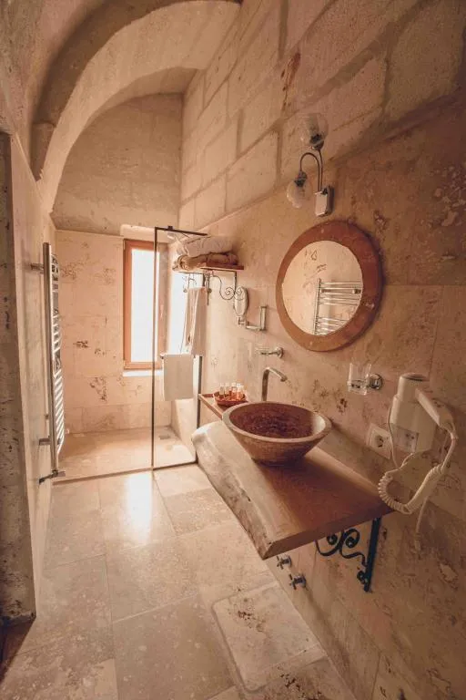Standart Taş Oda,Kara Manzaralı,Balkonlu
