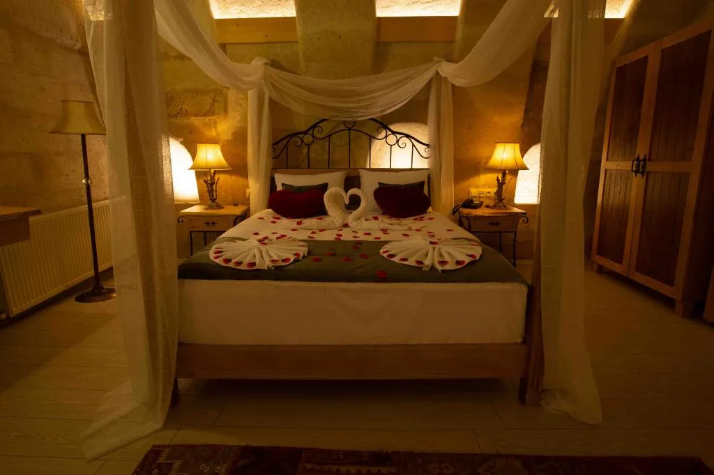 Jakuzili Cave Suite,Manzarasız,Giriş Katı