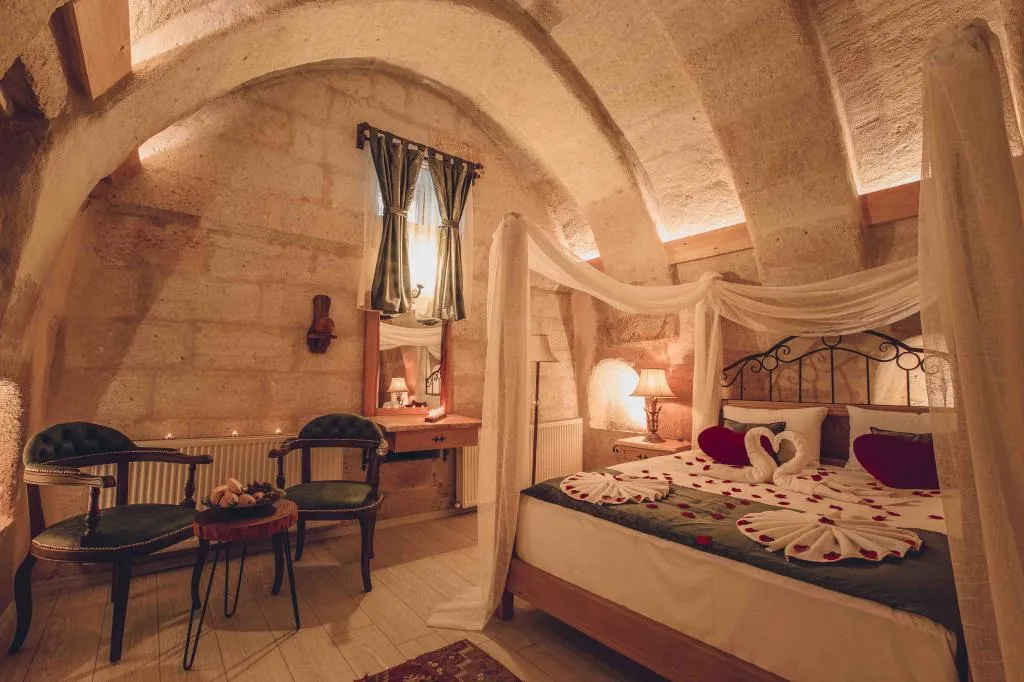 Jakuzili Cave Suite,Manzarasız,Giriş Katı