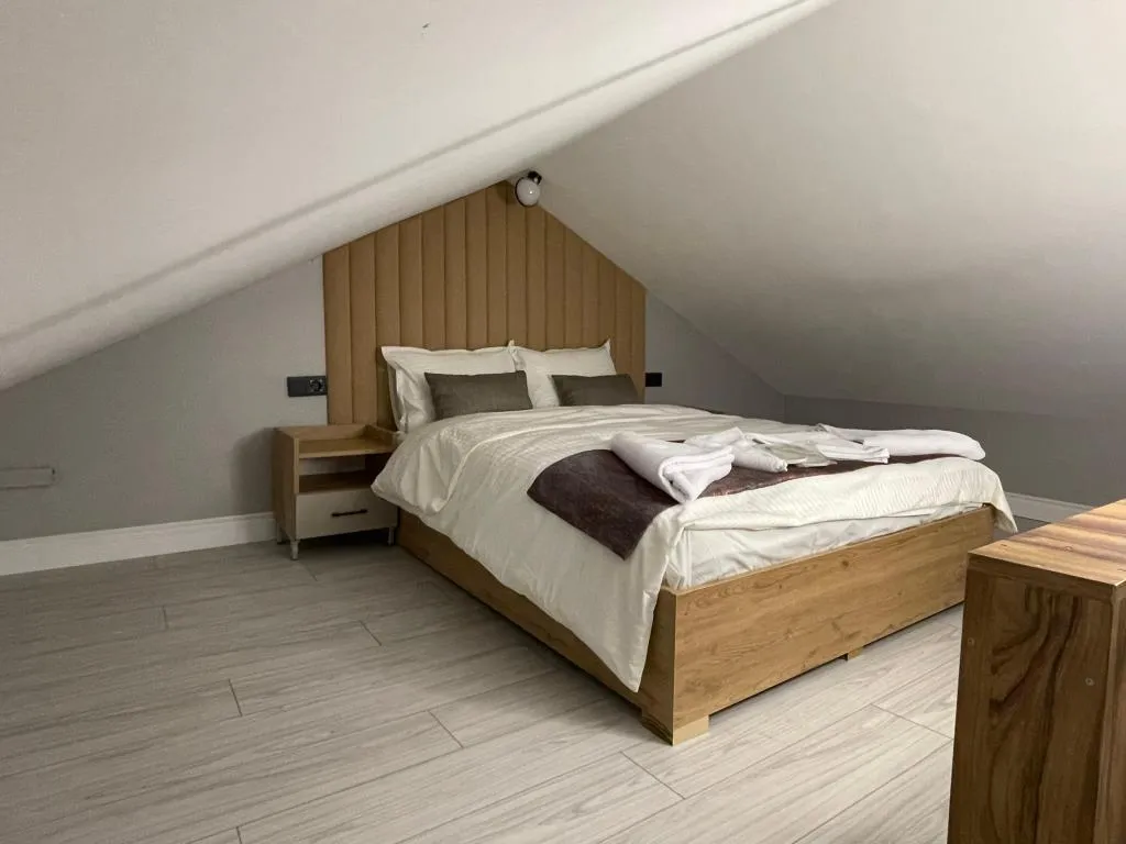 Suite,Jakuzili