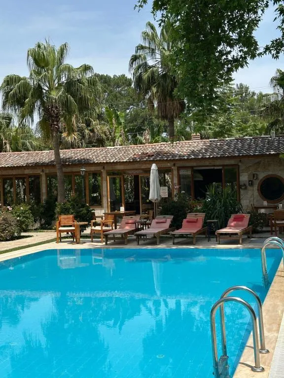 Bungalow 3 Kişilik Oda,Bahçe Manzaralı,Aileye Özel