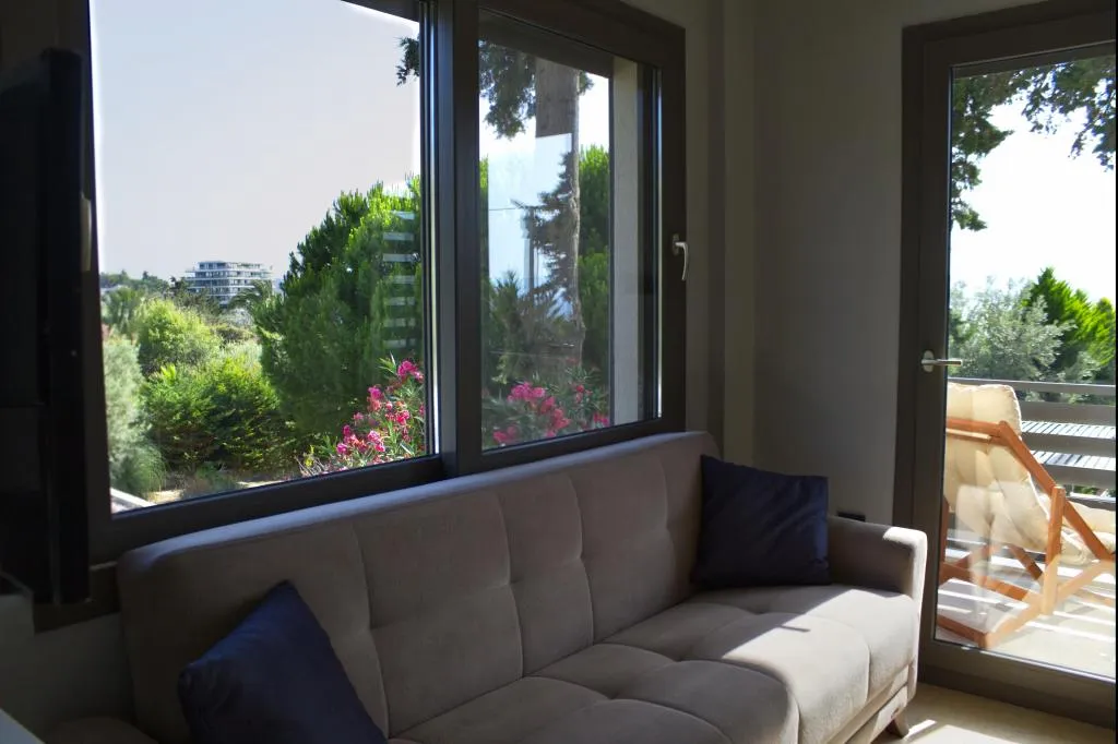 Comfort Suite,Deniz ve Havuz Manzaralı,Balkonlu