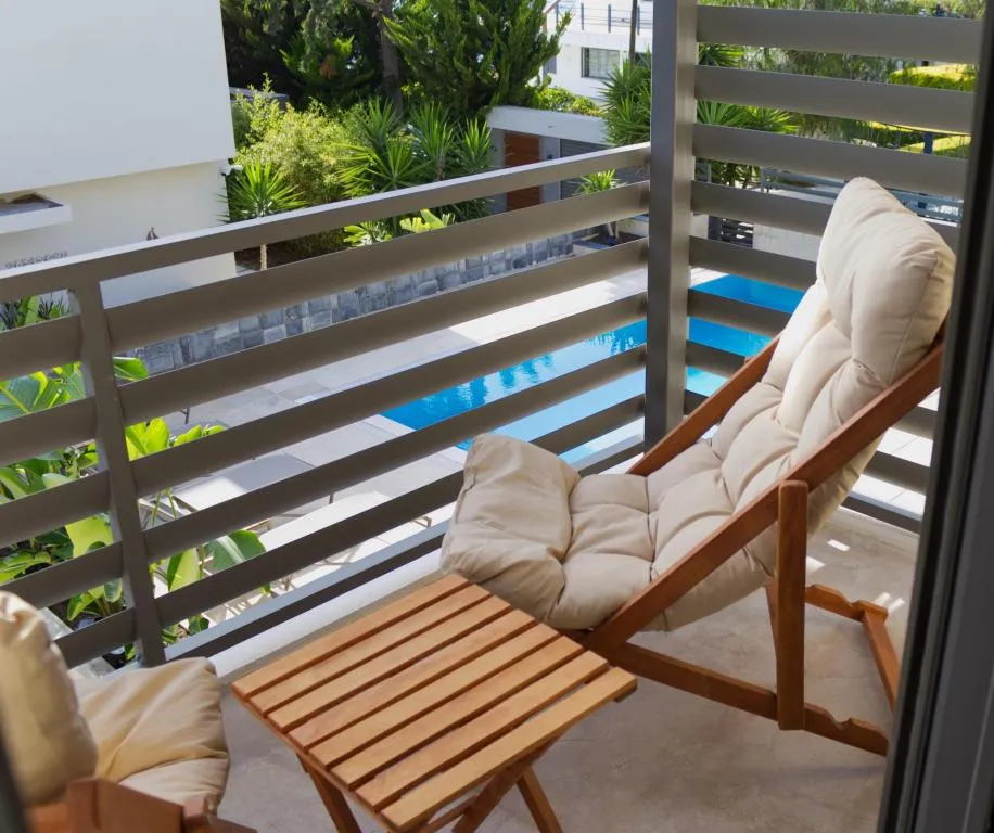 Comfort Suite,Deniz ve Havuz Manzaralı,Balkonlu