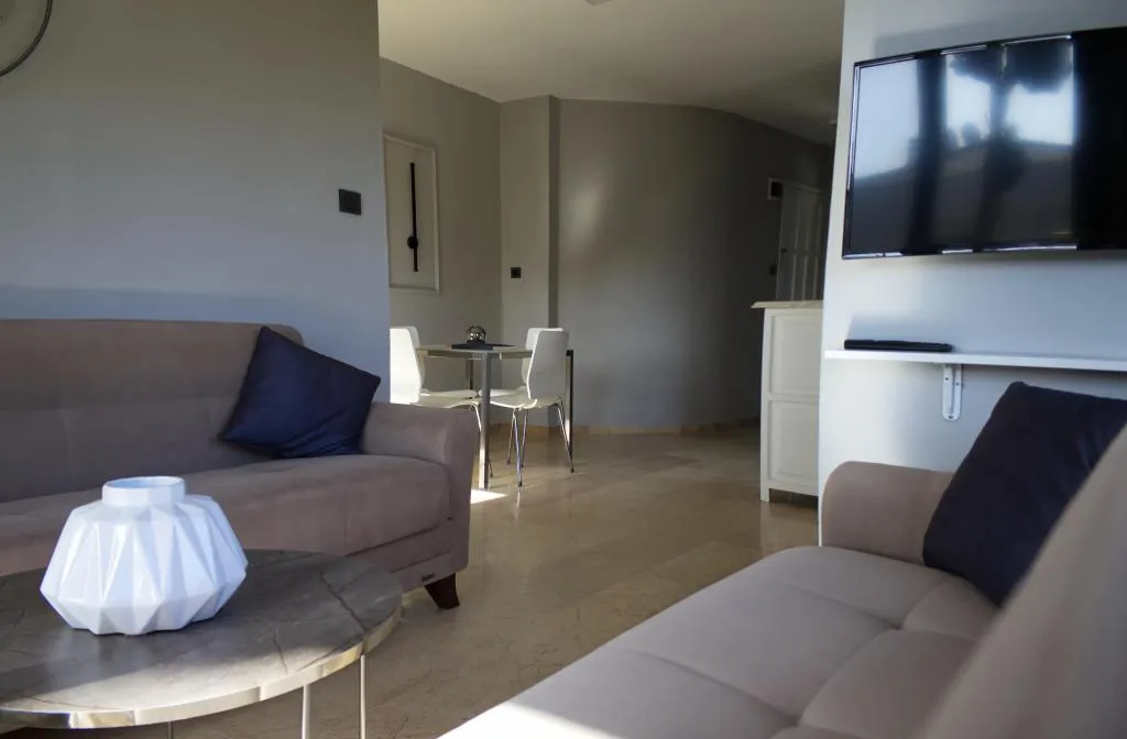 Comfort Suite,Deniz ve Havuz Manzaralı,Balkonlu