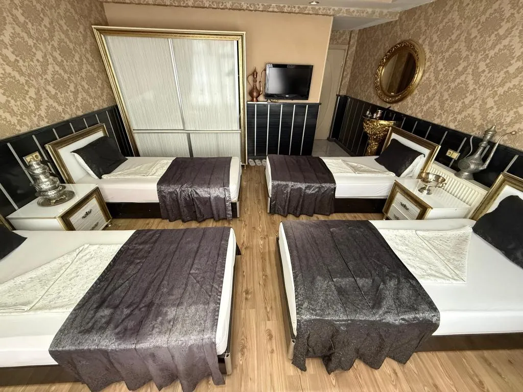 Dört Kişilik Oda