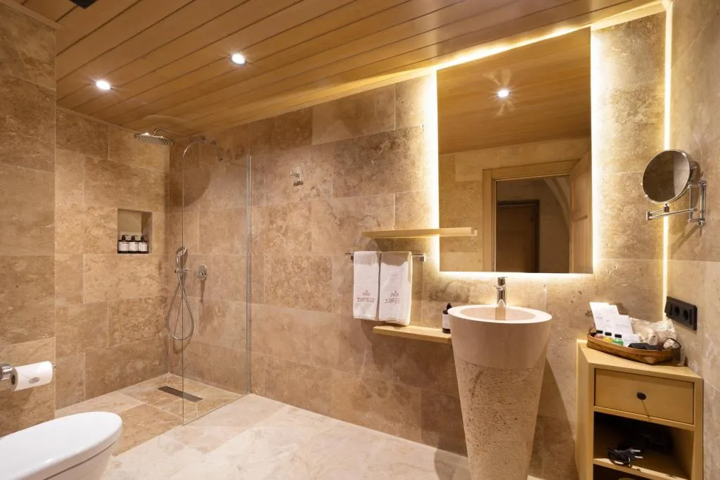 Premium Suite,Avlu Manzaralı