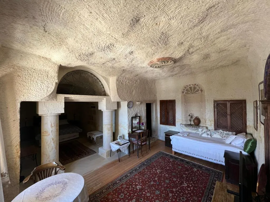 Zeus Deluxe Suite