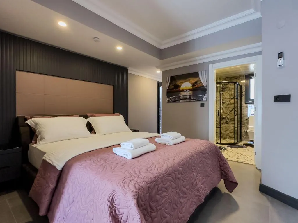 Deluxe Family Suit ,Orman Manzaralı,Aileye Özel