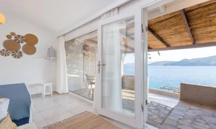 Deluxe Çift Kişilik Oda,Deniz Manzaralı,Teraslı