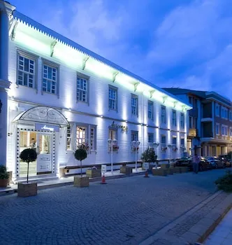 Avicenna Hotel - Special Class