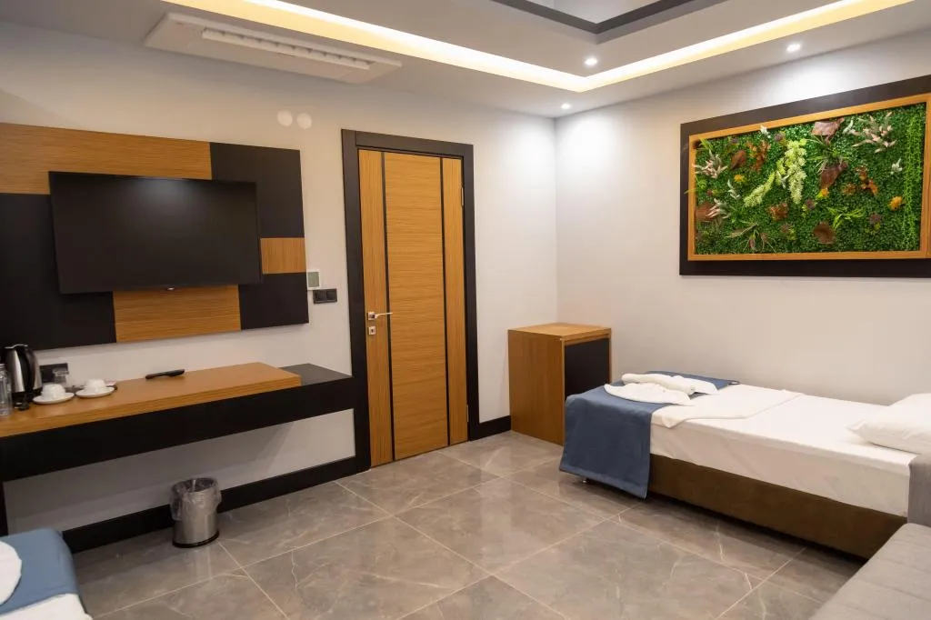 Suite Oda Balkonlu,Deniz ve Doğa Manzaralı,Balkonlu