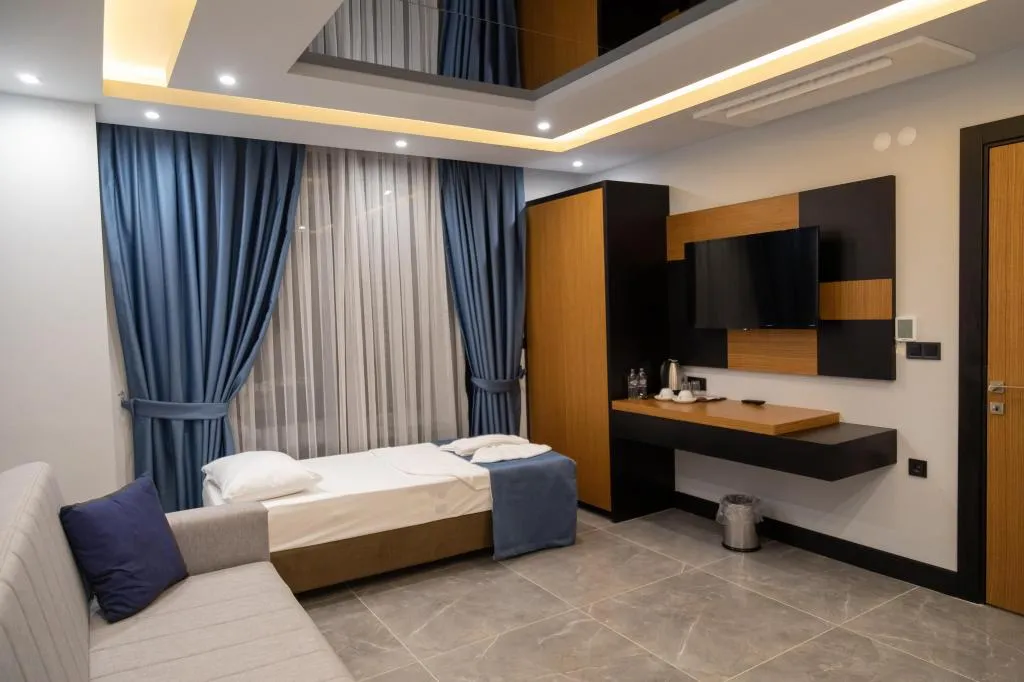 Suite Oda Balkonlu,Deniz ve Doğa Manzaralı,Balkonlu