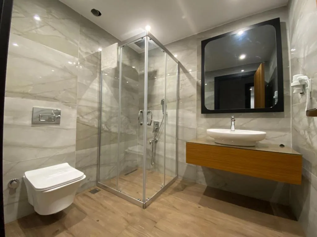 Suite Oda - 3 Kişilik,Deniz ve Doğa Manzaralı,Balkonlu