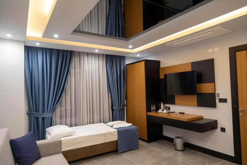 Suite Oda - 3 Kişilik,Deniz ve Doğa Manzaralı,Balkonlu