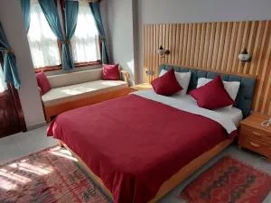 Nerissa Hotel