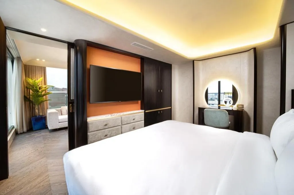 Penthouse, Deniz Manzaralı, Balkonlu, 