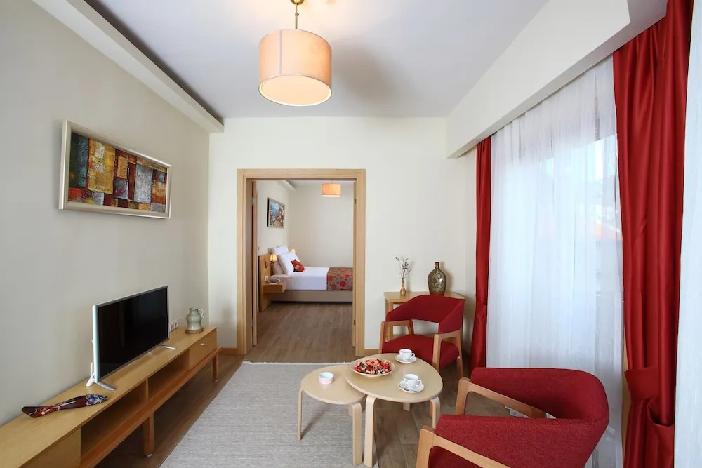 Family Süit, 2 Yatak Odası, Avlu Manzaralı