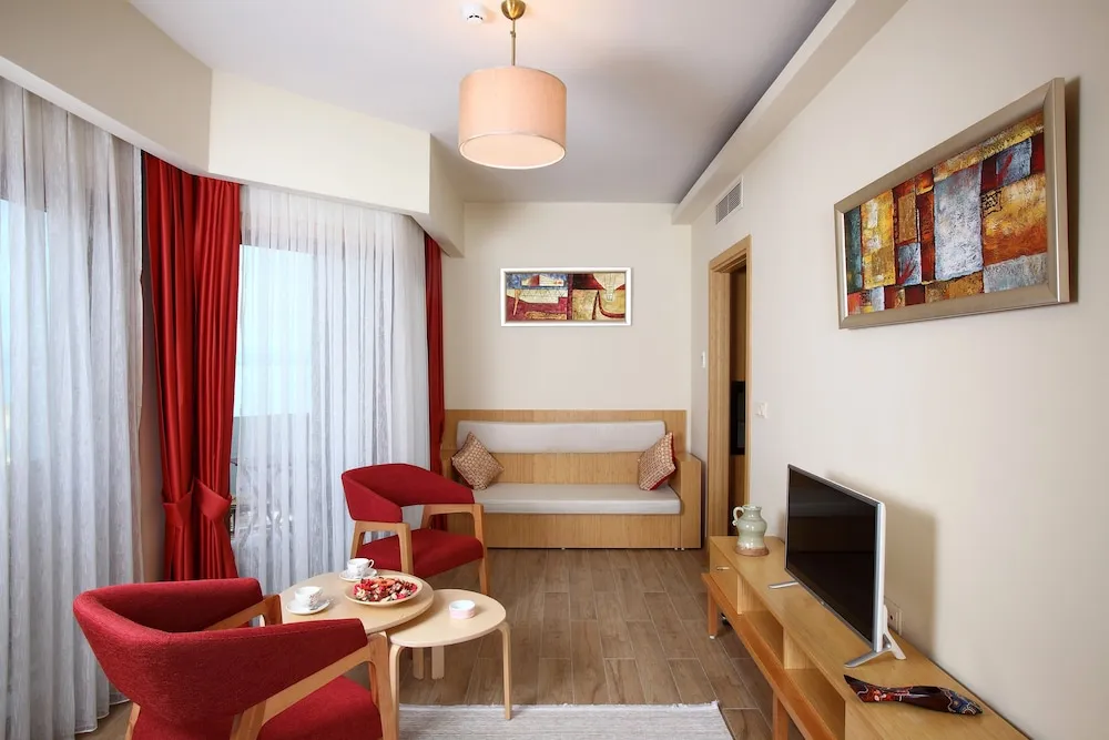 Family Süit, 2 Yatak Odası, Avlu Manzaralı