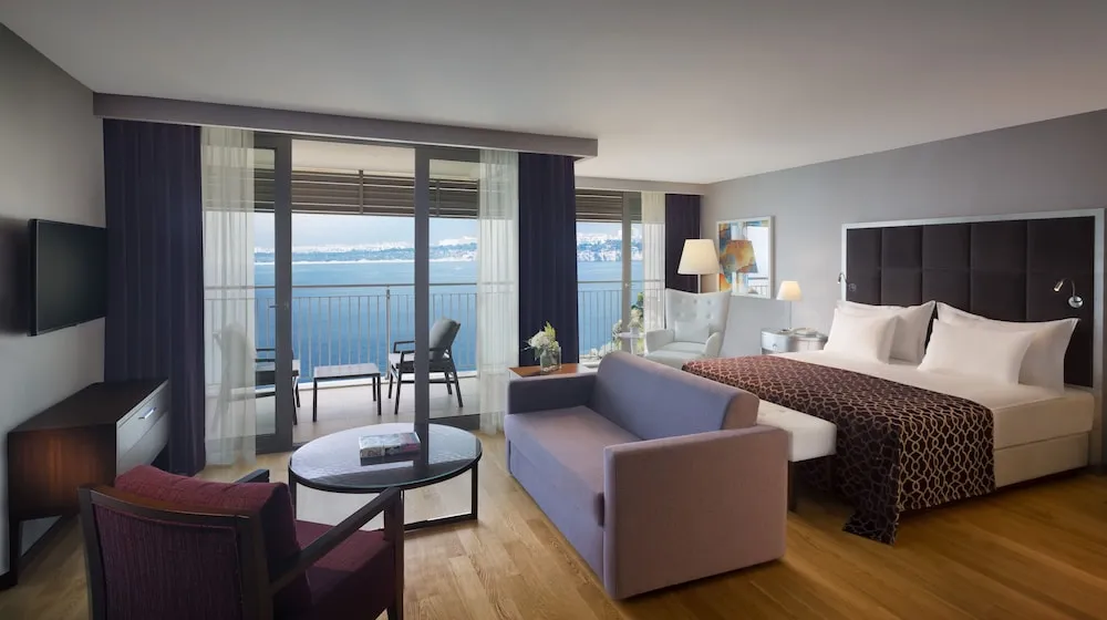 Mediterrenian Suite