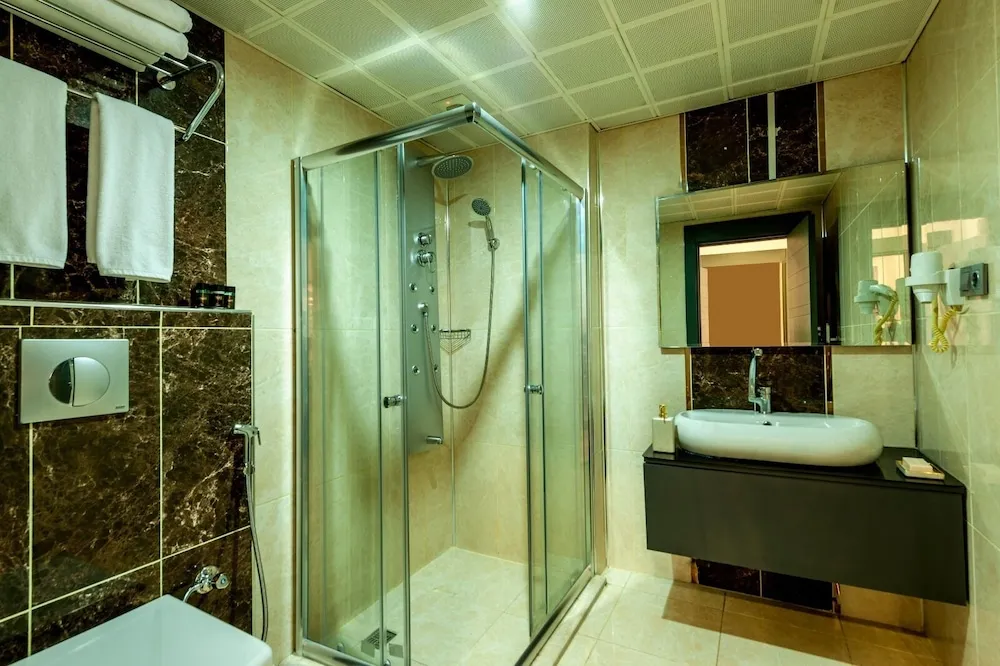 One-Bedroom Apartmen