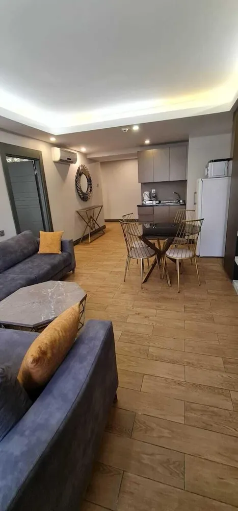 Two-Bedroom Suite