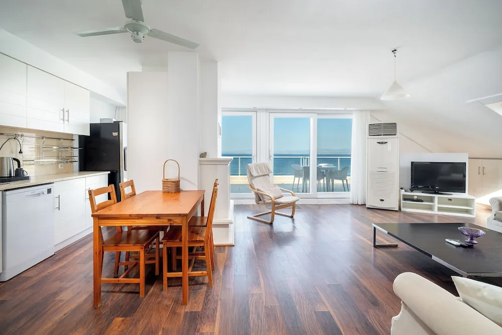 Panoramic Çatı Katı (Loft)