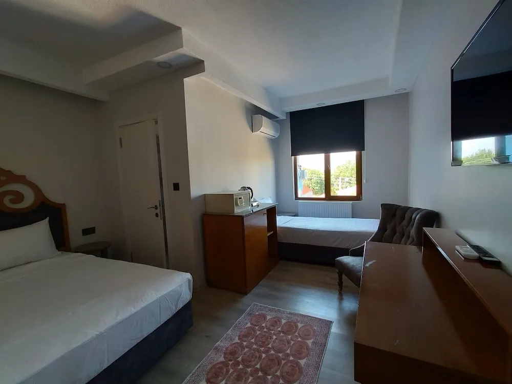 Standard Üç Kişilik Oda