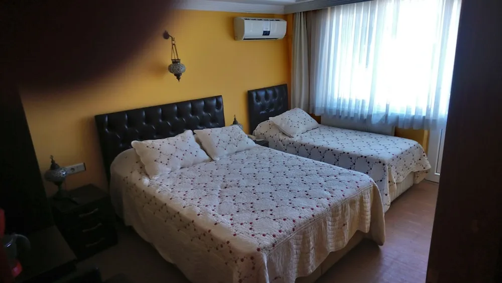 Triple Room With Balcony (On the 4th Floor, No Elevator)