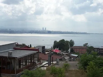 Cosmopolitan Park Hotel