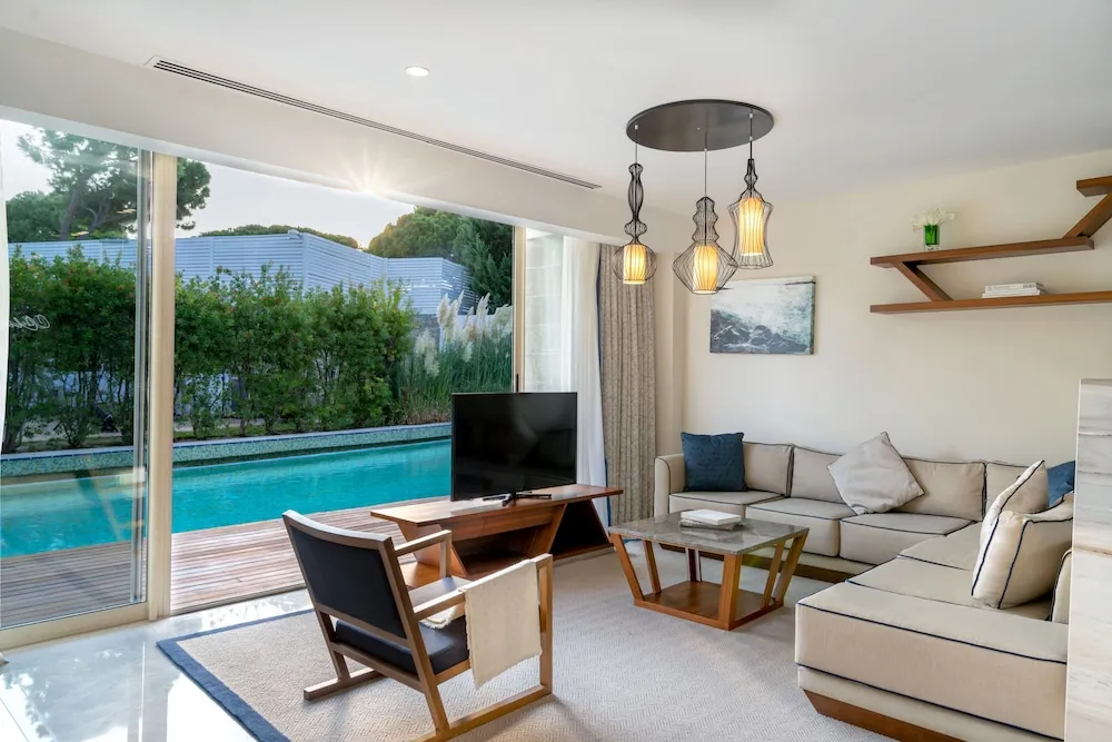 Club Villa, 1 En Büyük (King) Boy Yatak