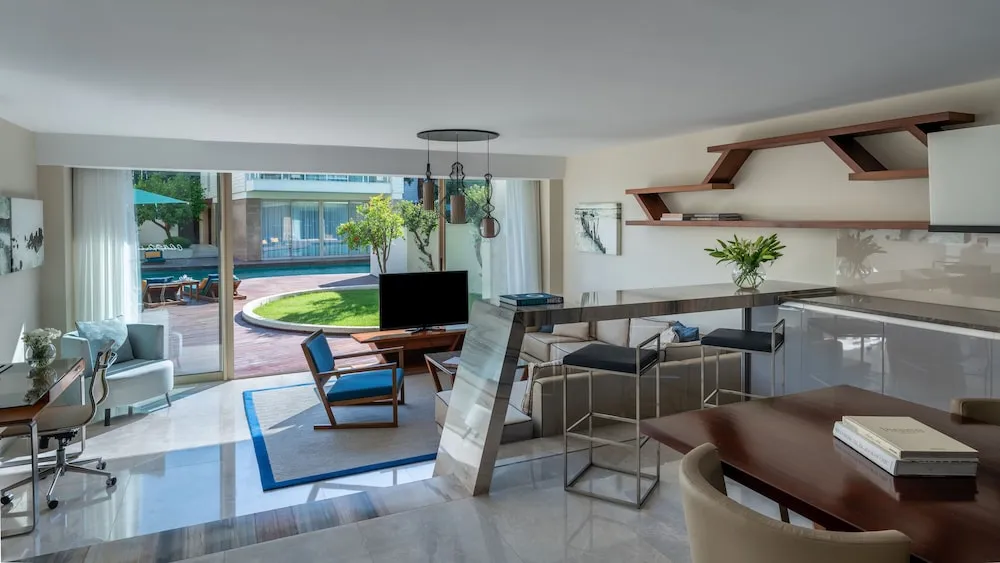 Club Villa, 1 En Büyük (King) Boy Yatak