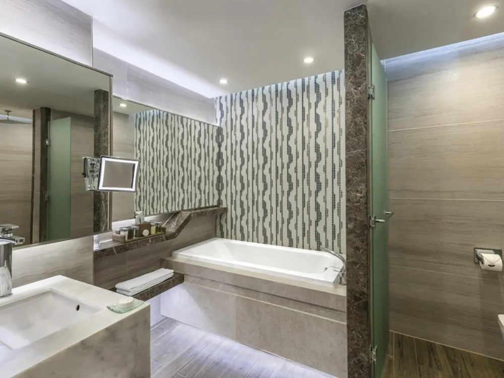 Süit, 1 En Büyük (King) Boy Yatak, Bahçe Manzaralı (Legendary)