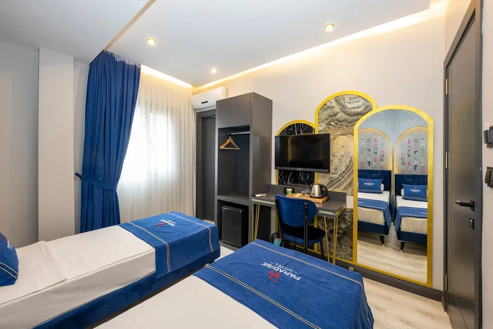 Deluxe Tek Büyük veya İki Ayrı Yataklı Oda, 1 Yatak Odası