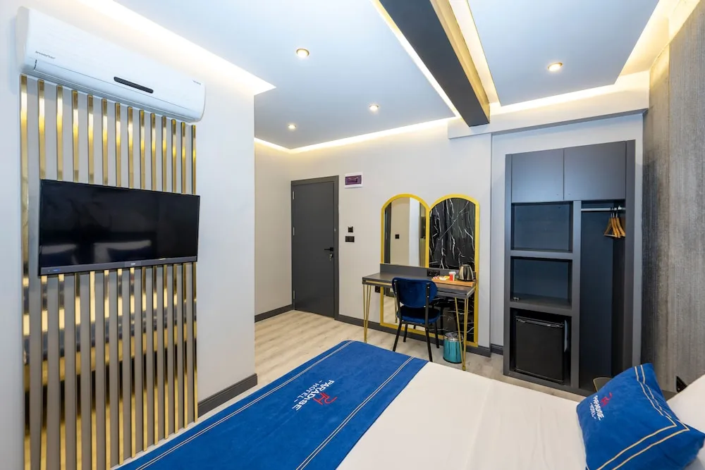 Deluxe Tek Büyük veya İki Ayrı Yataklı Oda, 1 Yatak Odası