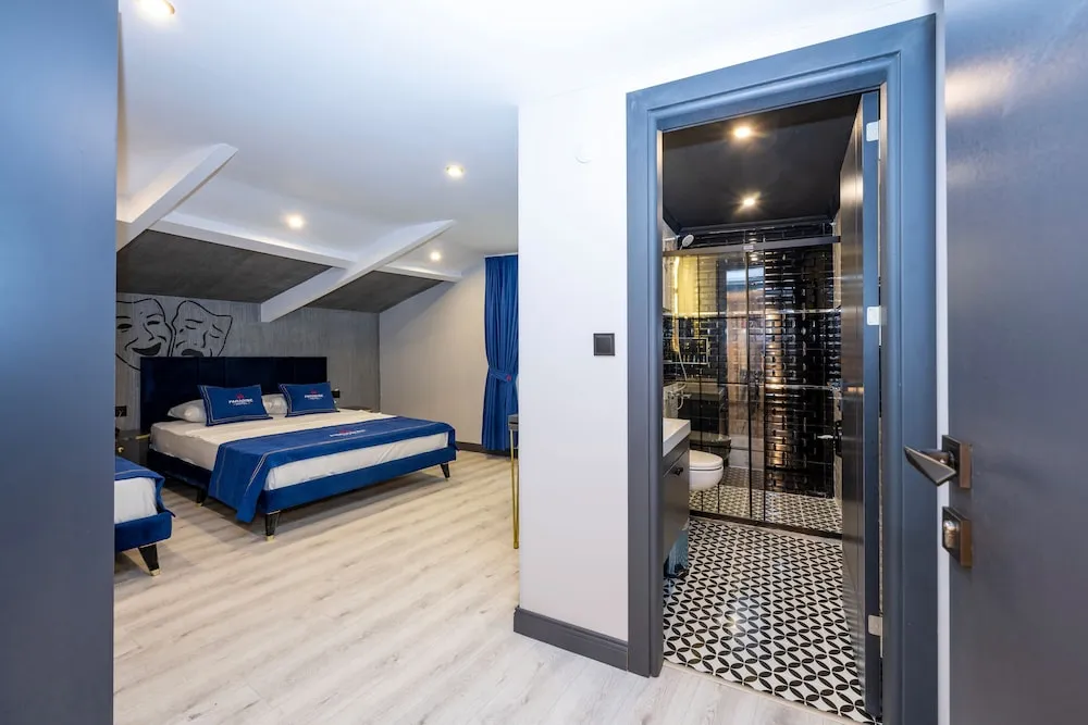 Deluxe Üç Kişilik Oda, Sigara İçilmez