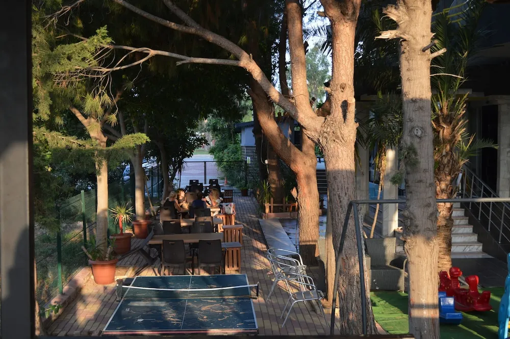 Economy Dört Kişilik Oda, 1 Yatak Odası, Sigara İçilmez, Penceresiz (Economy)