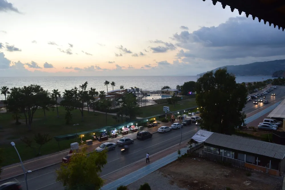 Economy Tek Kişilik Oda