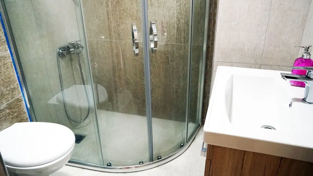 Standard Tek Büyük Yataklı Oda, 1 Yatak Odası, Kısmi Deniz Manzaralı