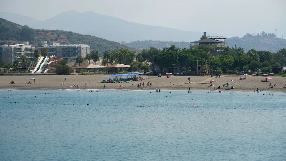 Standard Tek Büyük Yataklı Oda, 1 Yatak Odası, Kısmi Deniz Manzaralı