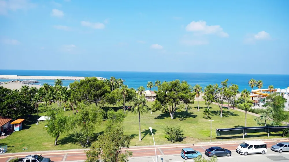 Standard Dört Kişilik Oda, 1 Yatak Odası, Balkon, Deniz Manzaralı