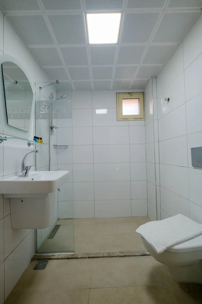 Standard Tek Büyük veya İki Ayrı Yataklı Oda