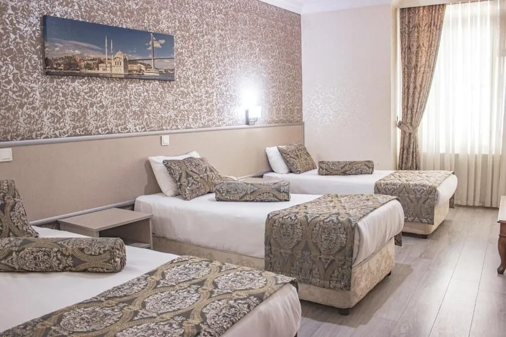 Standard Üç Kişilik Oda